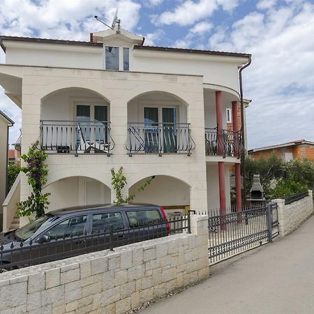 Apartment Gaga روغوزنيكا المظهر الخارجي الصورة